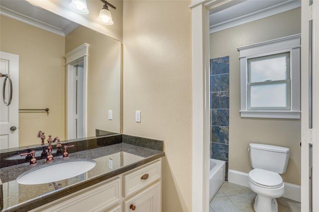 632 W 17th Street, Houston, TX 77008
