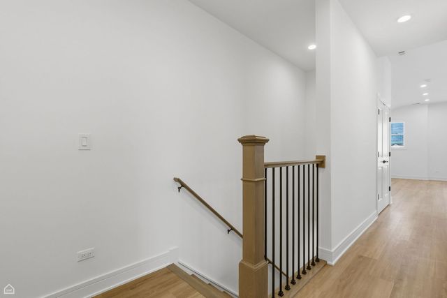 4841 S Prairie Avenue, Chicago, IL 60615