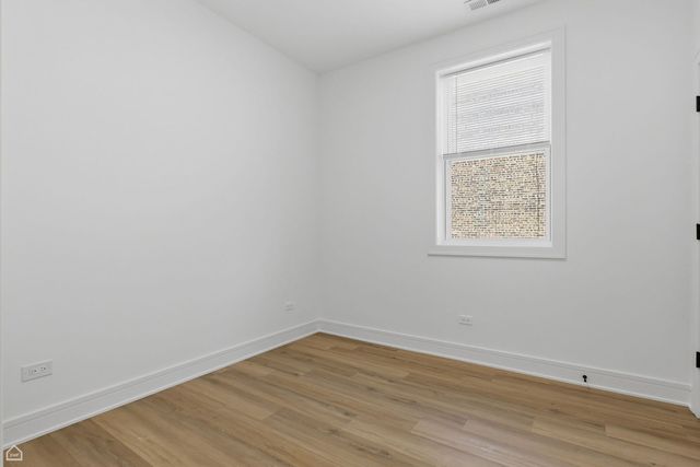 4841 S Prairie Avenue, Chicago, IL 60615