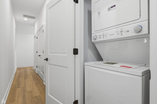 4841 S Prairie Avenue, Chicago, IL 60615