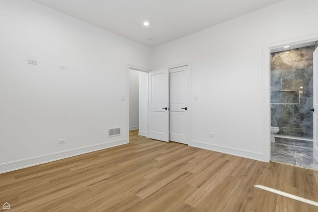 4841 S Prairie Avenue, Chicago, IL 60615