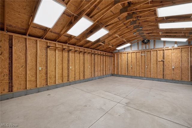 1807 Wicliff Avenue NE, Massillon, OH 44646