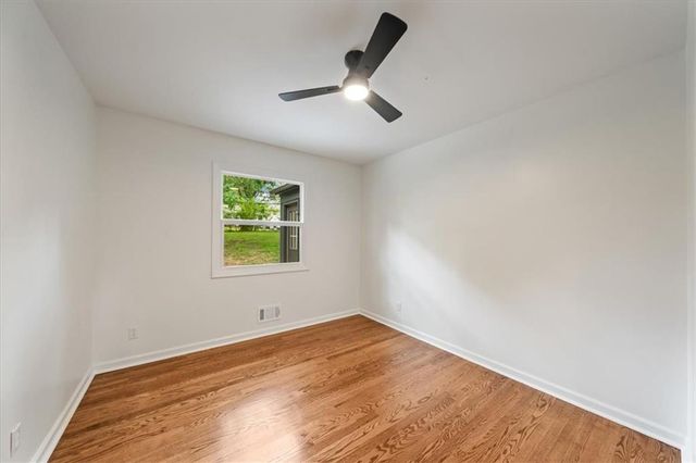 5711 W 78th Terrace, Prairie Village, KS 66208