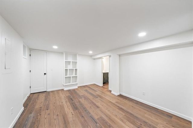 5711 W 78th Terrace, Prairie Village, KS 66208