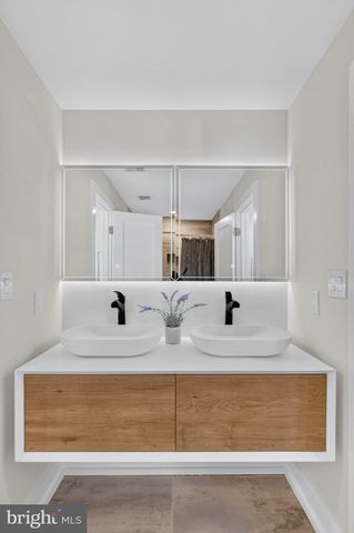 310 S ALFRED ST, Alexandria, VA 22314