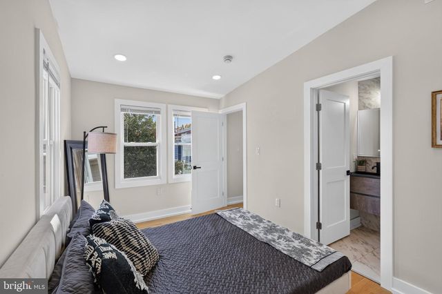 310 S ALFRED ST, Alexandria, VA 22314