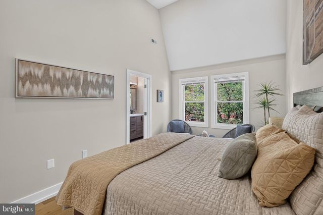 310 S ALFRED ST, Alexandria, VA 22314