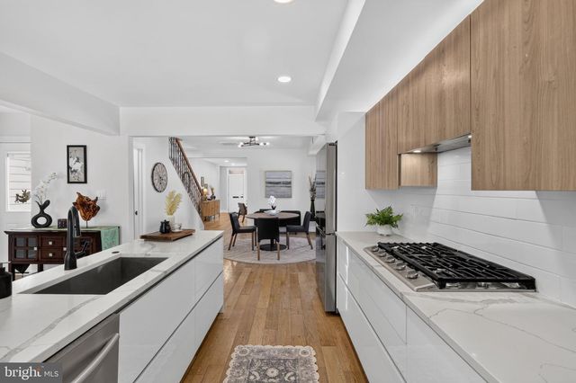 310 S ALFRED ST, Alexandria, VA 22314