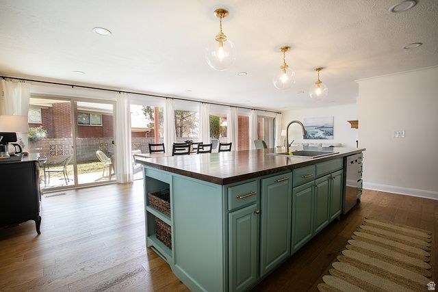 888 THORNFIELD RD, Kaysville, UT 84037