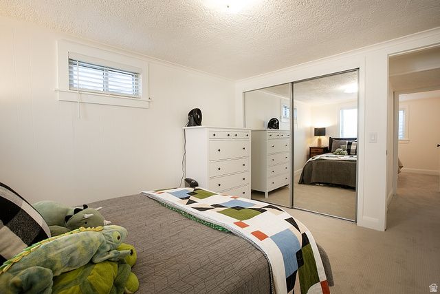 888 THORNFIELD RD, Kaysville, UT 84037