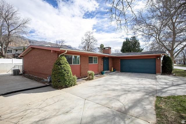 888 THORNFIELD RD, Kaysville, UT 84037