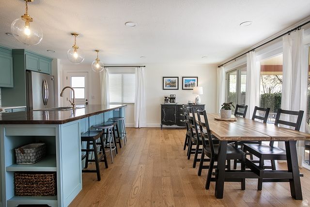 888 THORNFIELD RD, Kaysville, UT 84037