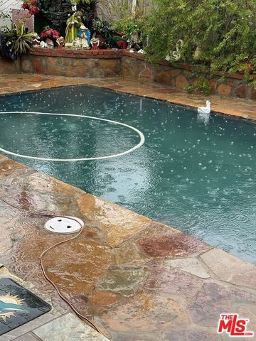 26689 Dry Falls Drive, Corona, CA 92883