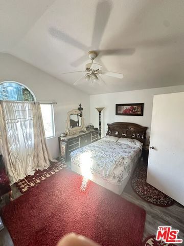 26689 Dry Falls Drive, Corona, CA 92883