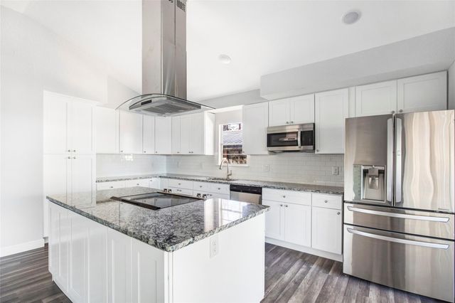 1 Mill Creek Road, Point Blank, TX 77364