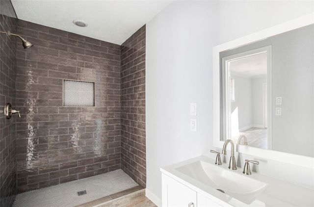 1 Mill Creek Road, Point Blank, TX 77364