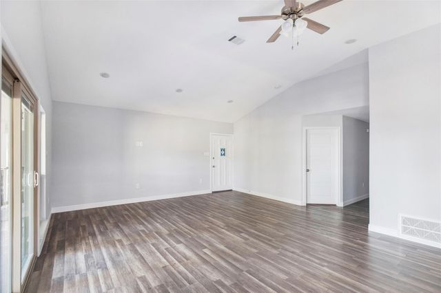 1 Mill Creek Road, Point Blank, TX 77364