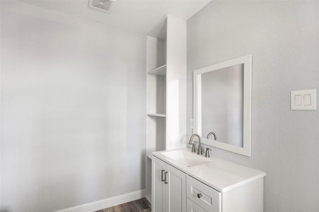 1 Mill Creek Road, Point Blank, TX 77364