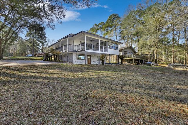 1 Mill Creek Road, Point Blank, TX 77364
