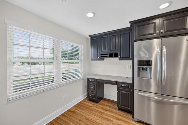 8352 MEADOWBROOK DRIVE 10, Seminole, FL 33777