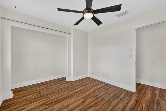 8352 MEADOWBROOK DRIVE 10, Seminole, FL 33777