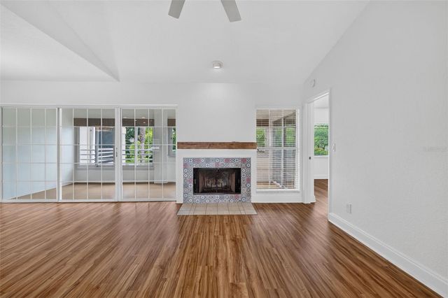 8352 MEADOWBROOK DRIVE 10, Seminole, FL 33777