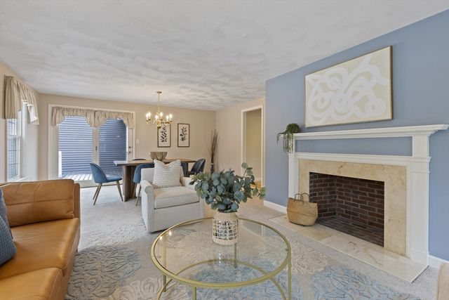 26 Mitchell Grant Way 26, Bedford, MA 01730