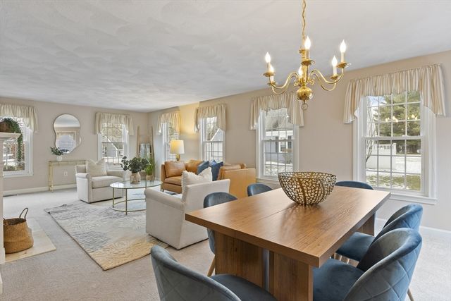26 Mitchell Grant Way 26, Bedford, MA 01730