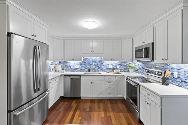 26 Mitchell Grant Way 26, Bedford, MA 01730