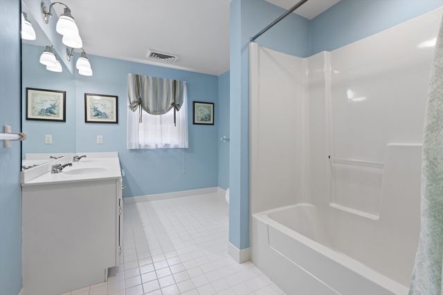 26 Mitchell Grant Way 26, Bedford, MA 01730