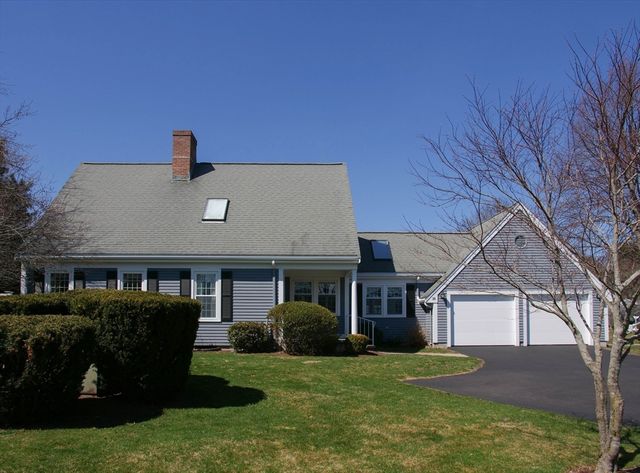 26 Mitchell Grant Way 26, Bedford, MA 01730