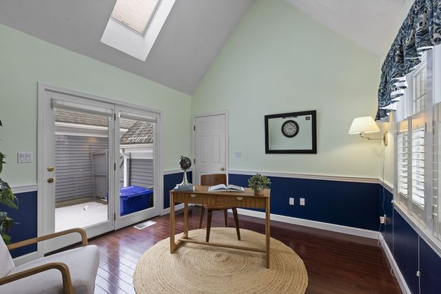26 Mitchell Grant Way 26, Bedford, MA 01730