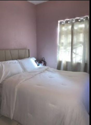 580 NW 116th Ter, Miami, FL 33168