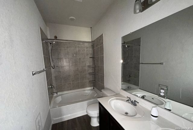 2521 Marty Way, Seguin, TX 78155