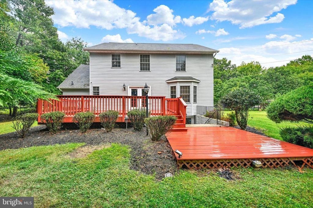 Image 39 of property listing at 9537 WHITEHURST DR, Owings Mills, MD 21117