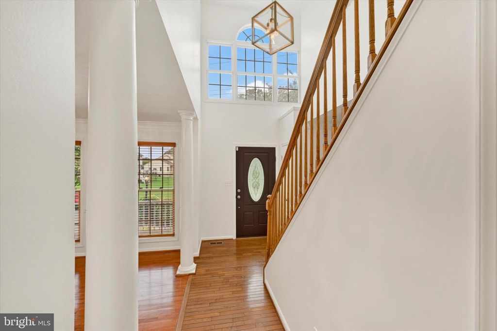 Image 4 of property listing at 9537 WHITEHURST DR, Owings Mills, MD 21117
