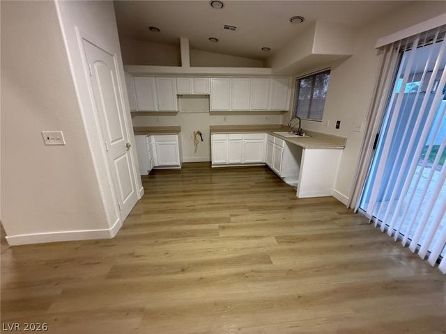 5247 Sugar Maple Court, North Las Vegas, NV 89031