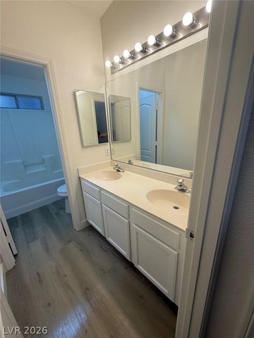 5247 Sugar Maple Court, North Las Vegas, NV 89031