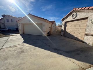 5247 Sugar Maple Court, North Las Vegas, NV 89031