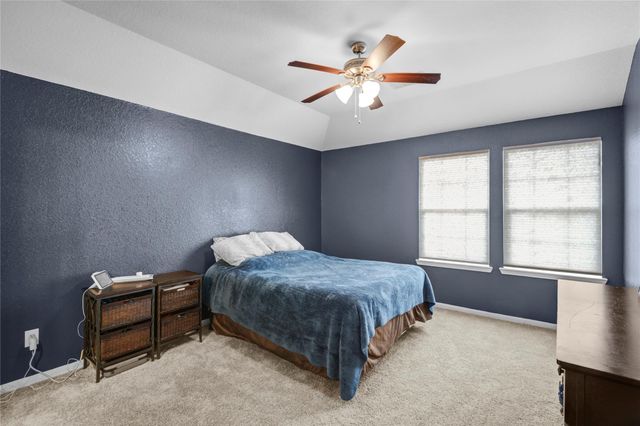 679 Fallow Lane, Alvin, TX 77511