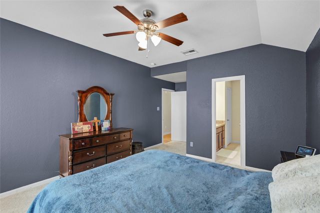 679 Fallow Lane, Alvin, TX 77511