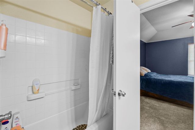 679 Fallow Lane, Alvin, TX 77511