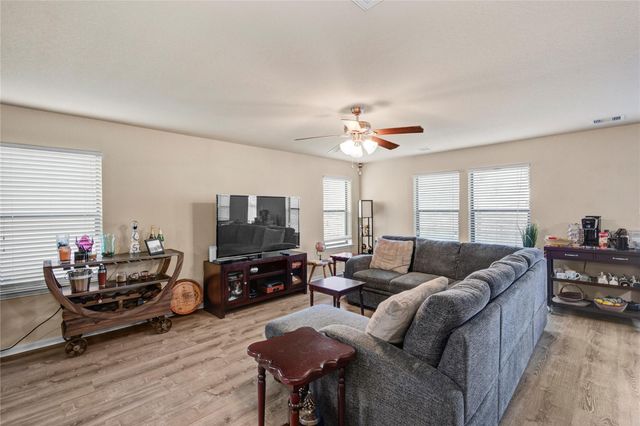 679 Fallow Lane, Alvin, TX 77511