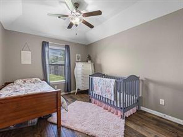 1326 Tee Time Ct, Crosby, TX 77532