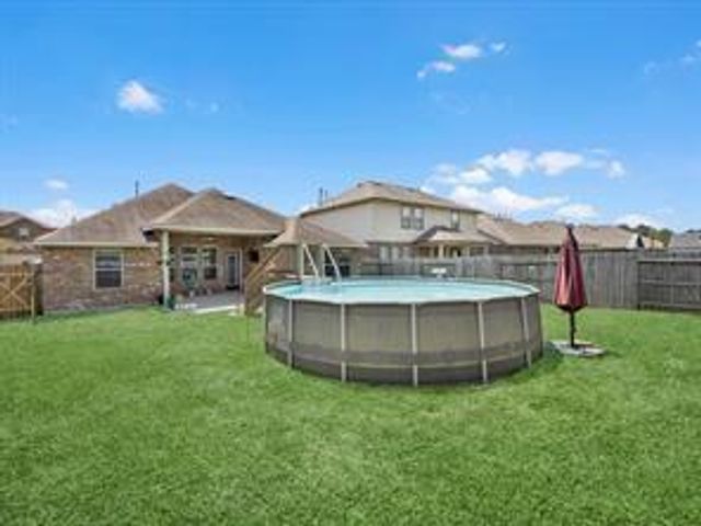 1326 Tee Time Ct, Crosby, TX 77532