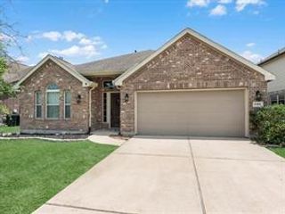 1326 Tee Time Ct, Crosby, TX 77532