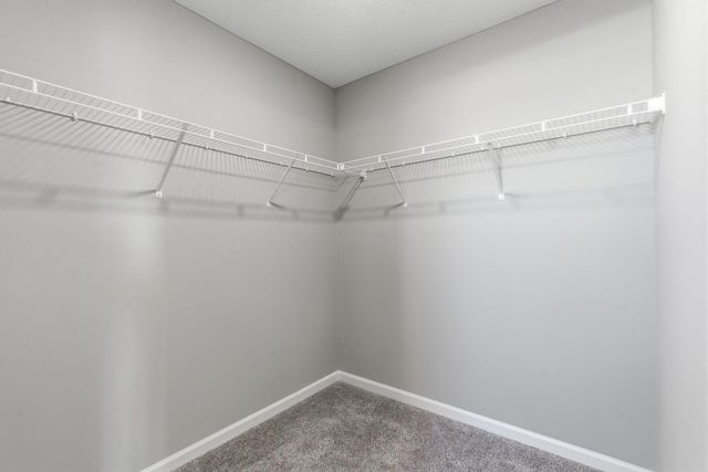 1618 191st Avenue NE, East Bethel, MN 55011