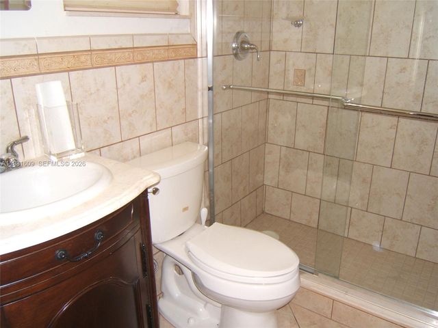 9110 SW 203rd Ter, Cutler Bay, FL 33189