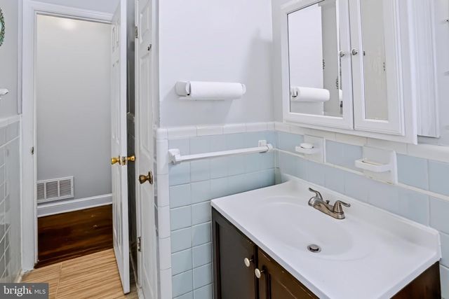 5707 CENTER DR, Temple Hills, MD 20748
