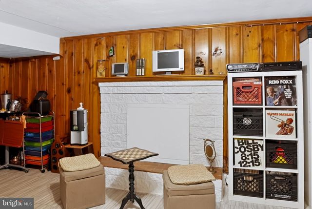 5707 CENTER DR, Temple Hills, MD 20748